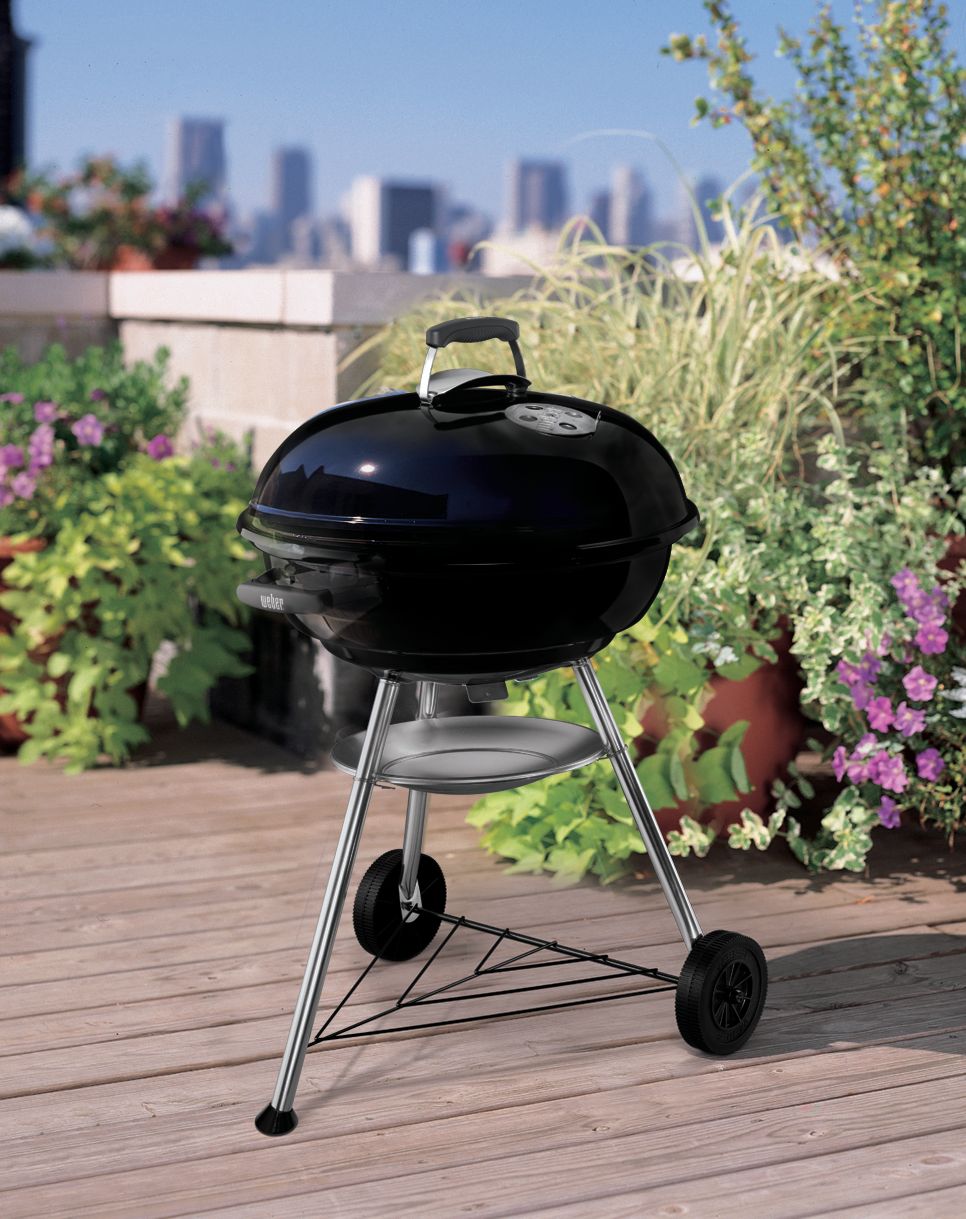 Weber Compact Kettle Charcoal BBQ 57cm